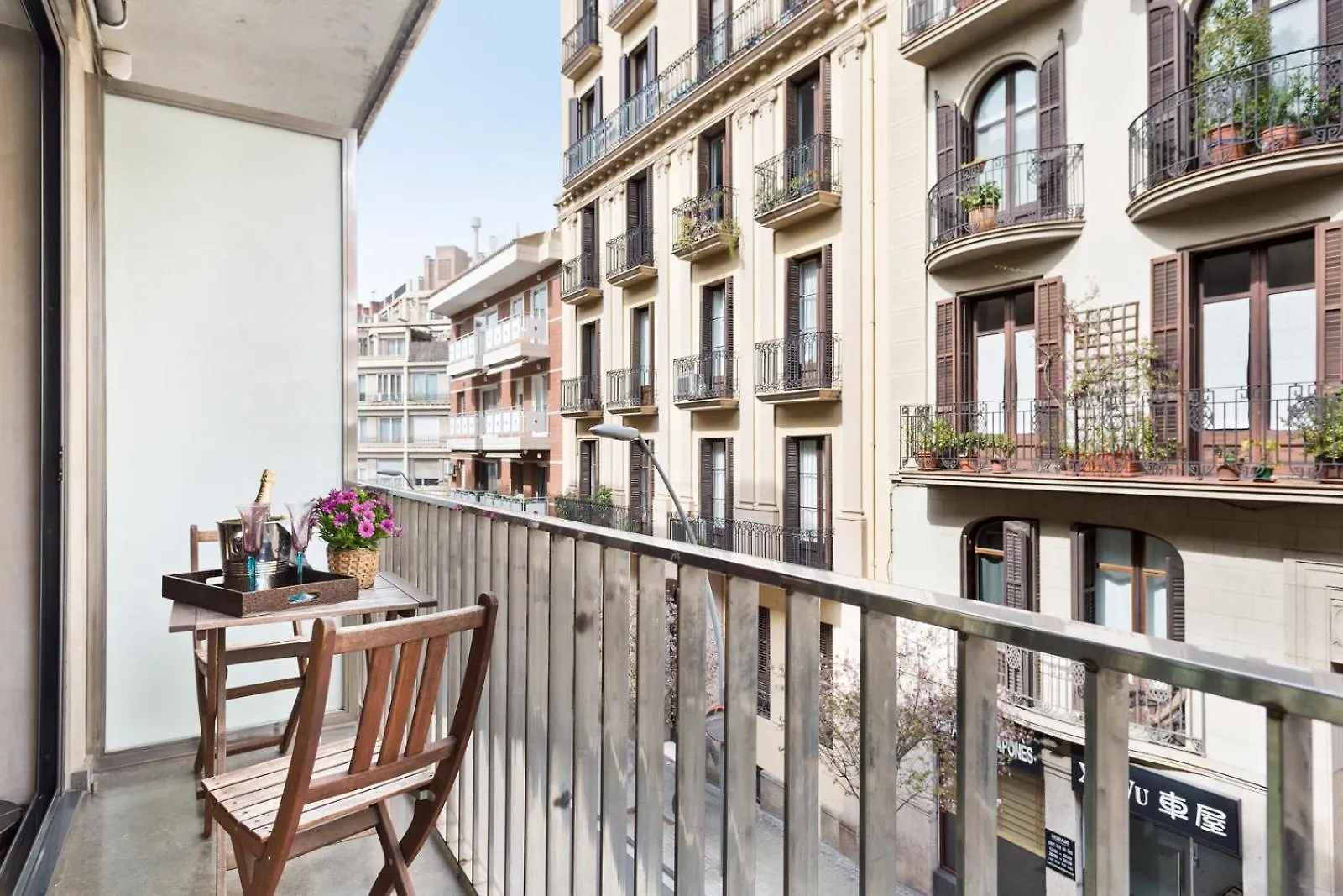 My Space Emirates - Executive Apartments With Private Balcony Barcelone 0*,  Espagne