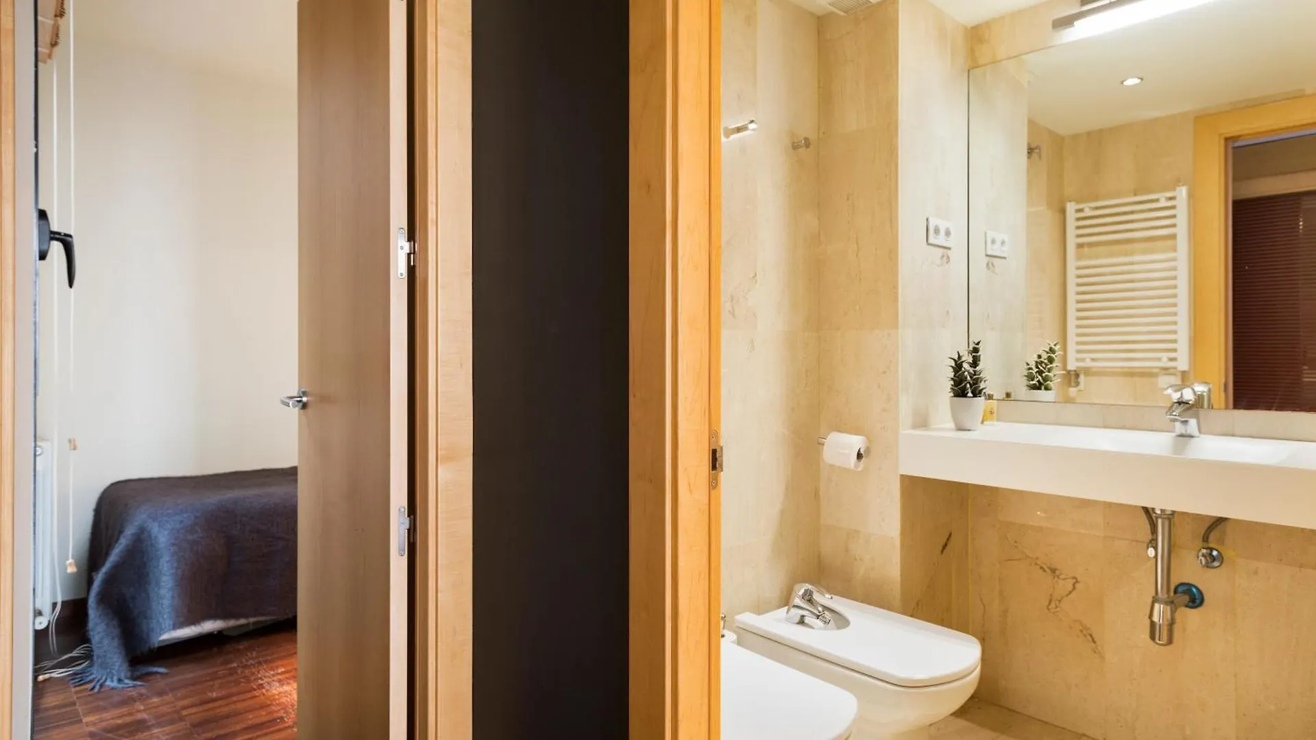 My Space Emirates - Executive Apartments With Private Balcony Barcelone Espagne
